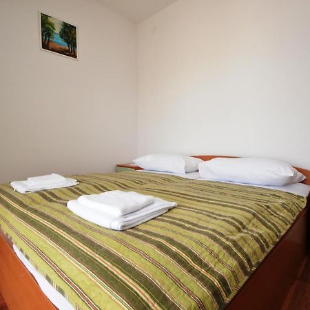 Apartments Dario Rovanjska Zewnętrze zdjęcie