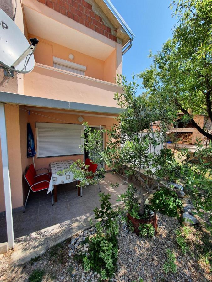 Apartments Dario Rovanjska Zewnętrze zdjęcie